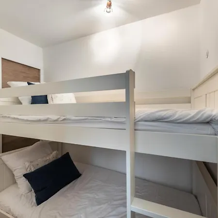 Bleuet - 2 Pieces Pour 4 Personnes 204 *